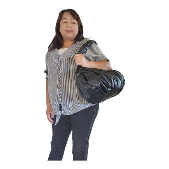 BLACK  RUFFLED TOTE BAGE LARGE - Picture 4 of 16